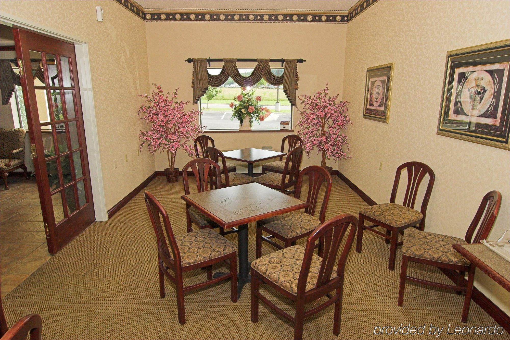 Best Western Of Wise Ресторант снимка