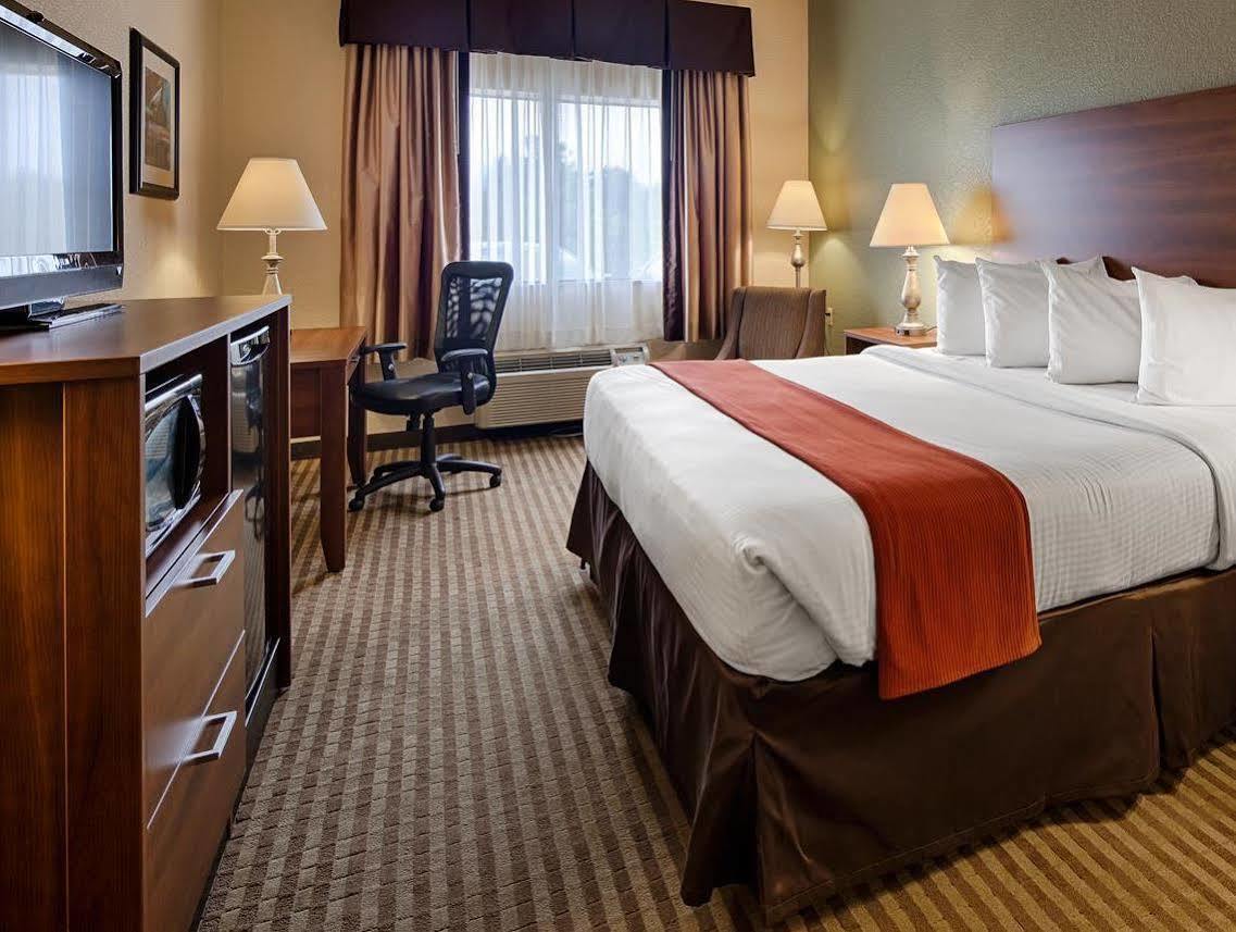 Best Western Of Wise Екстериор снимка